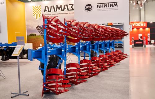 Плуг оборотный полунавесной PERESVET ППО-8-35 (АЛМАЗ)