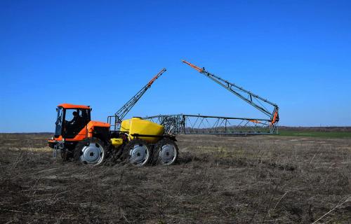 Модуль: Штанговый опрыскиватель для техники «Туман»